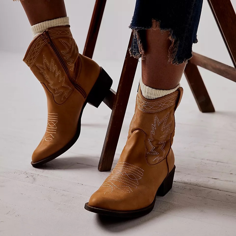 Free People Vegan Ranch Boot Size 9